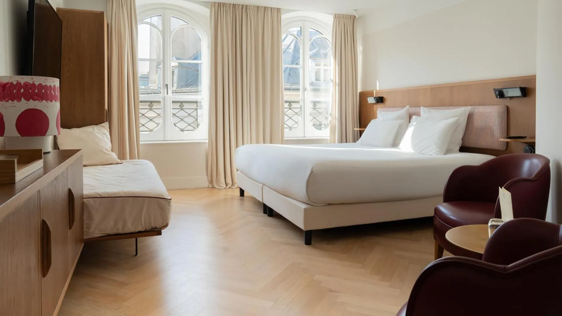 Hotel Du Sentier Париж